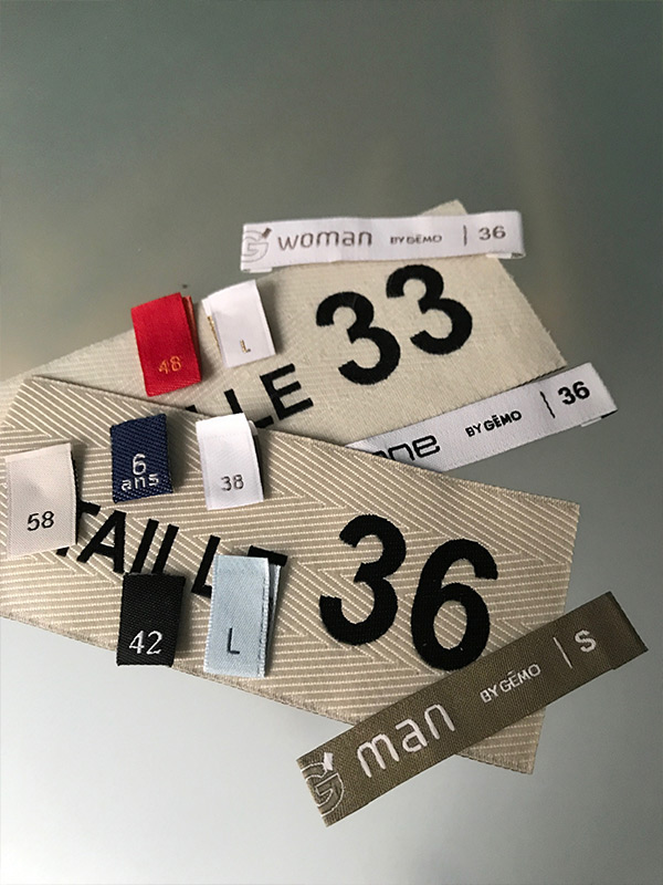 Étiquettes tissées